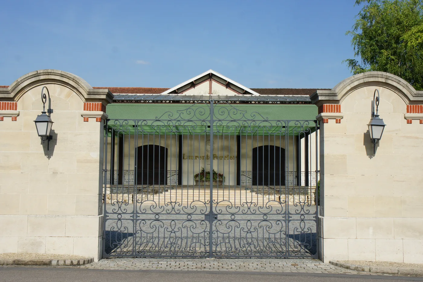 Champagne Laurent-Perrier